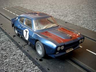 Carrera 124 - Capri 2.6 RS